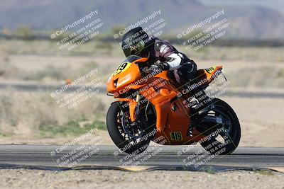 media/Jan-15-2026-Racers Edge (Thu) [[dfebeb70ab]]/3-B Group/Session 1 Turn 15/